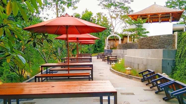 Paradesa Park Panoramic Café & Resto