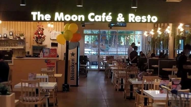 The Moon Café