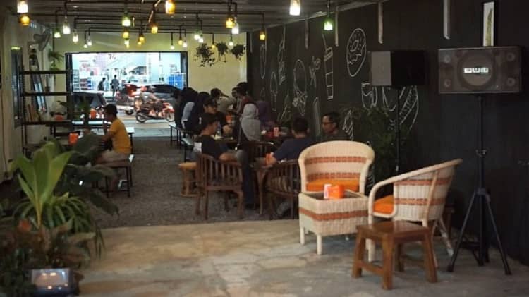 Warung Sudirman