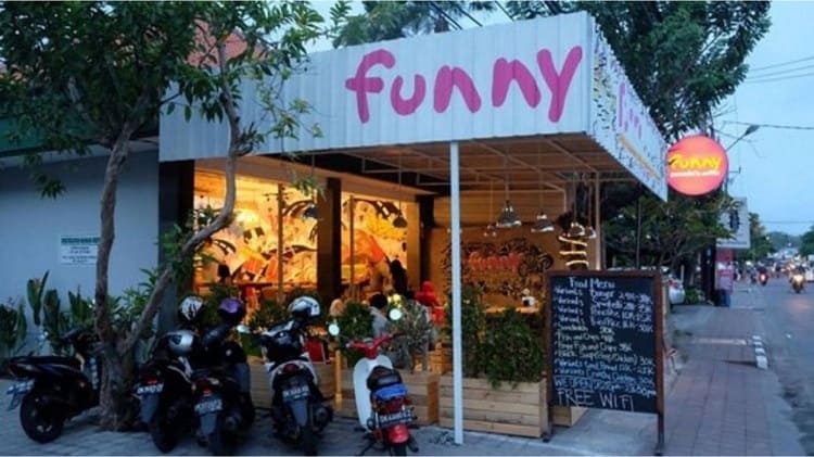 Funny Pancake n Coffee Jimbaran